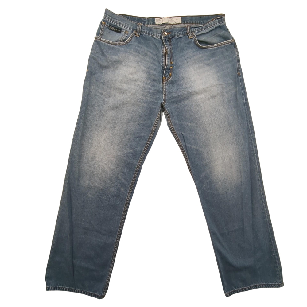 Rocawear Jeans Mens 38x34 Relaxed Fit Blue Denim Straight Zip Fly Distressed